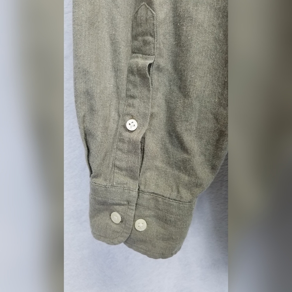 Jos A Bank Sportswear Men's Button Down Shirt - Picture 6 of 7